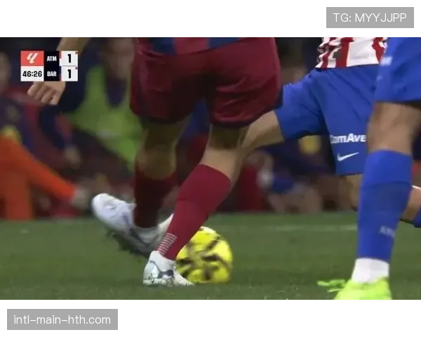 VAR争议再起:巴萨红牌判罚改变比赛走势